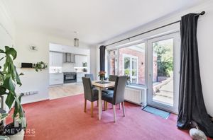 Photo 17- click for photo gallery